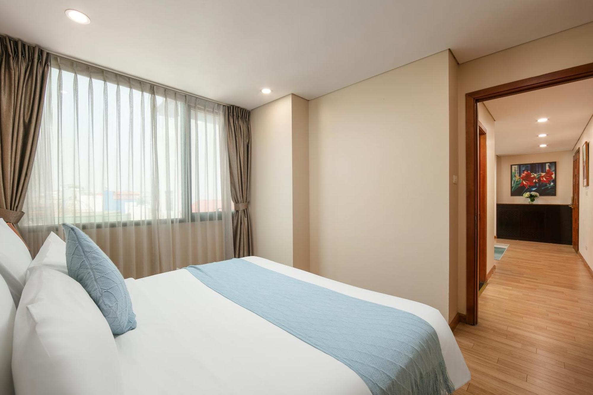 Hb Serviced Apartment - 121B Quan Hoa ハノイ市 エクステリア 写真