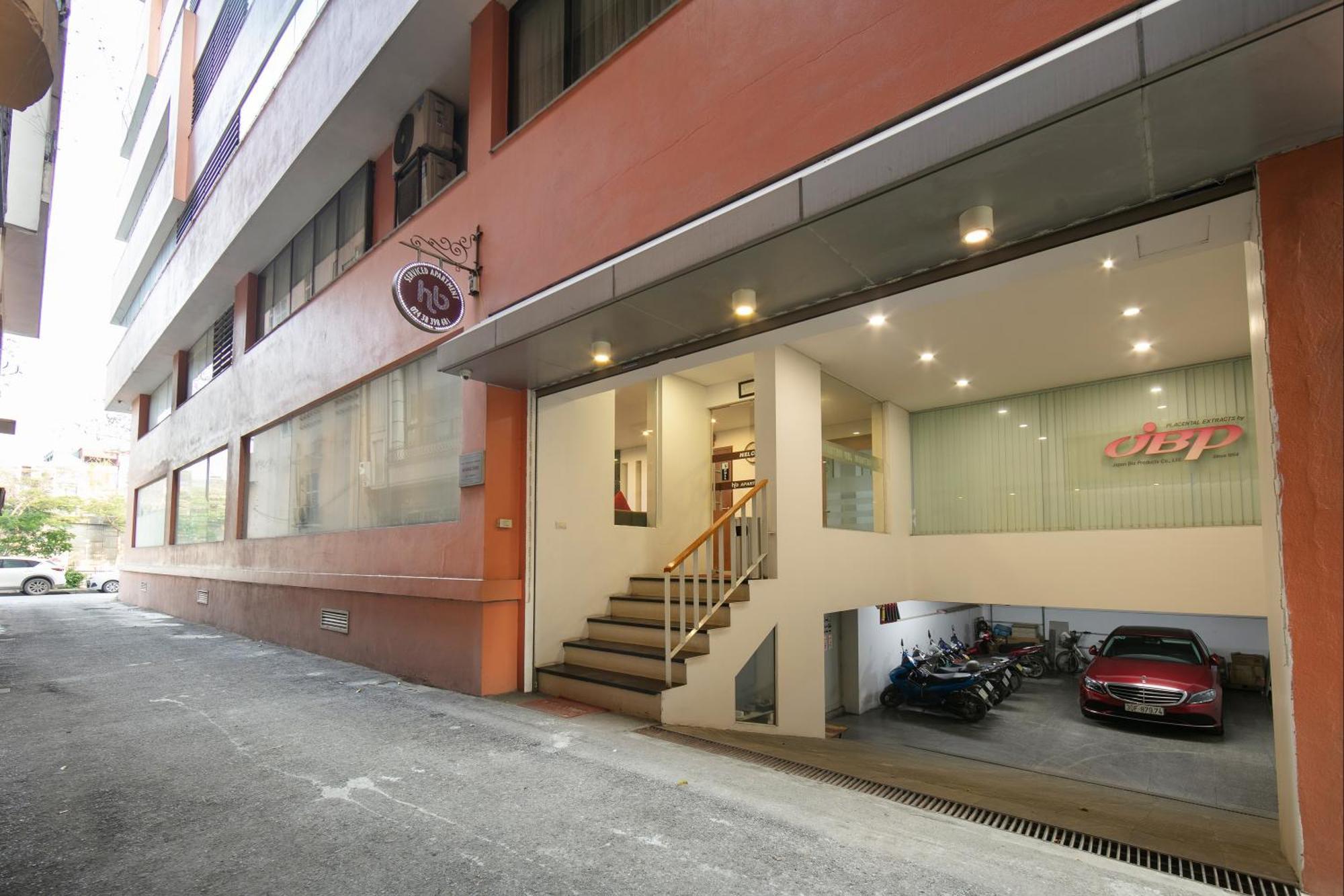 Hb Serviced Apartment - 121B Quan Hoa ハノイ市 エクステリア 写真