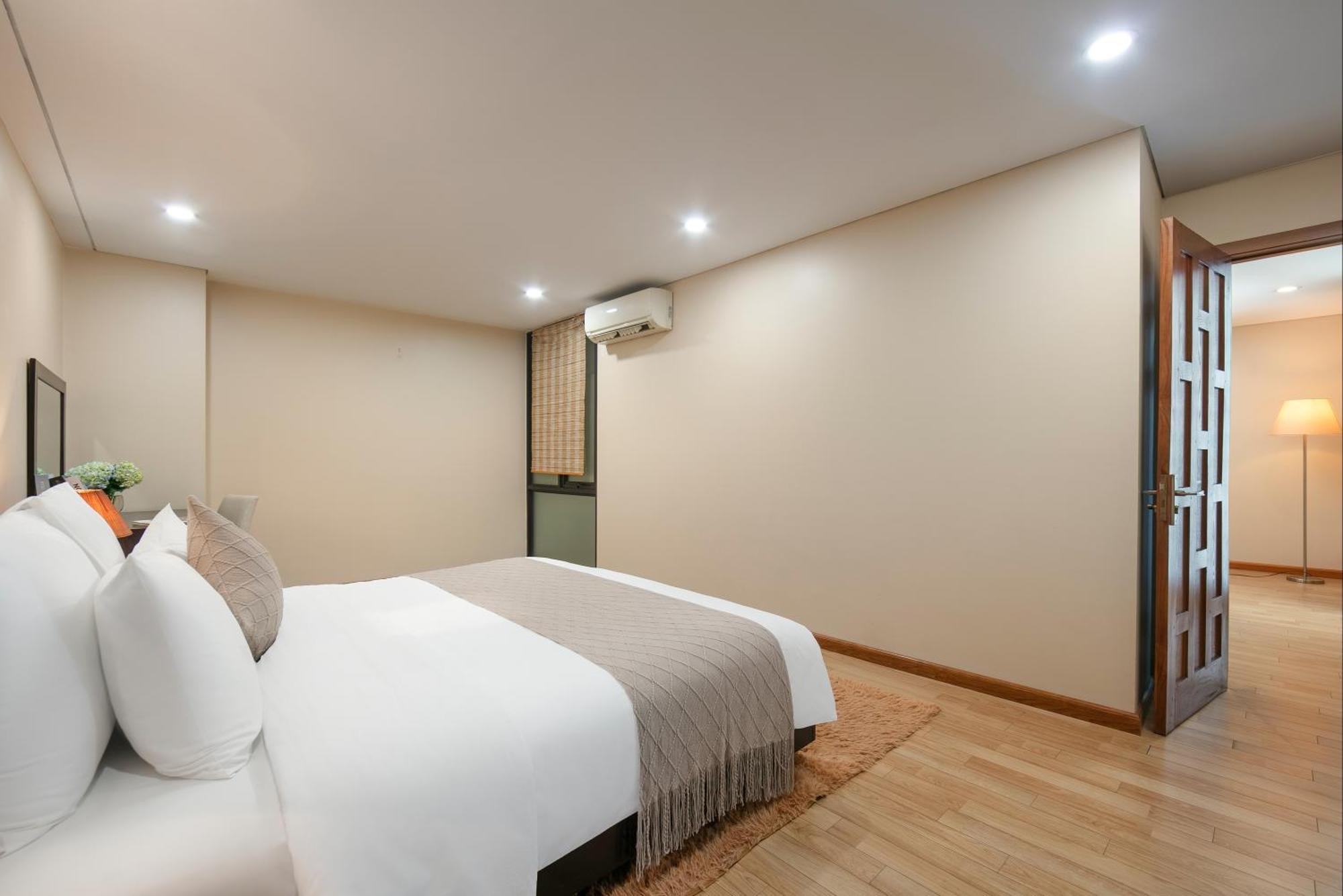 Hb Serviced Apartment - 121B Quan Hoa ハノイ市 エクステリア 写真